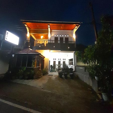 The Sanduk Homestay Rantepao Exteriör bild
