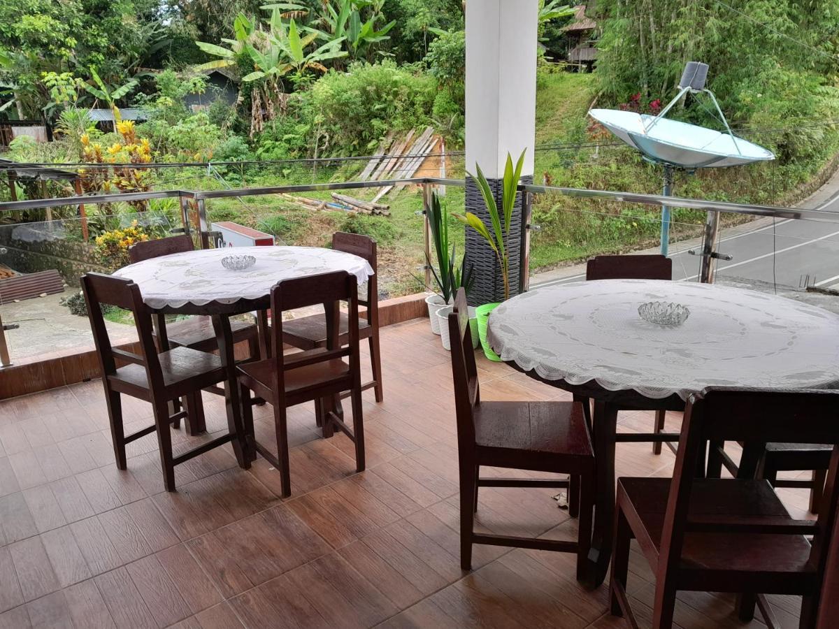 The Sanduk Homestay Rantepao Exteriör bild